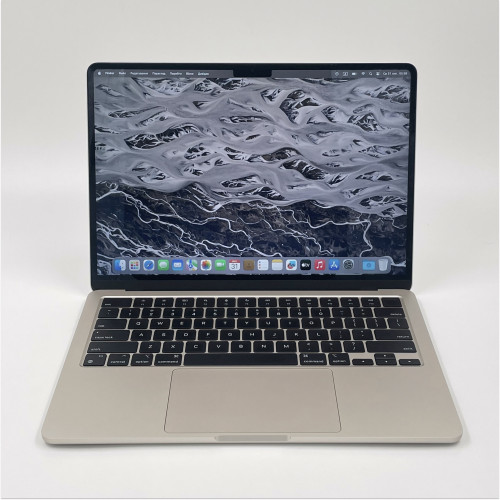 б/у Apple MacBook Air 13" (M2) 8/256GB Starlight 2022 (MLY13) (Ідеальний стан)