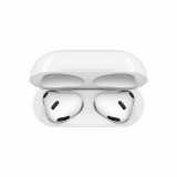 Навушники Apple AirPods 3 with Lightning Charging Case